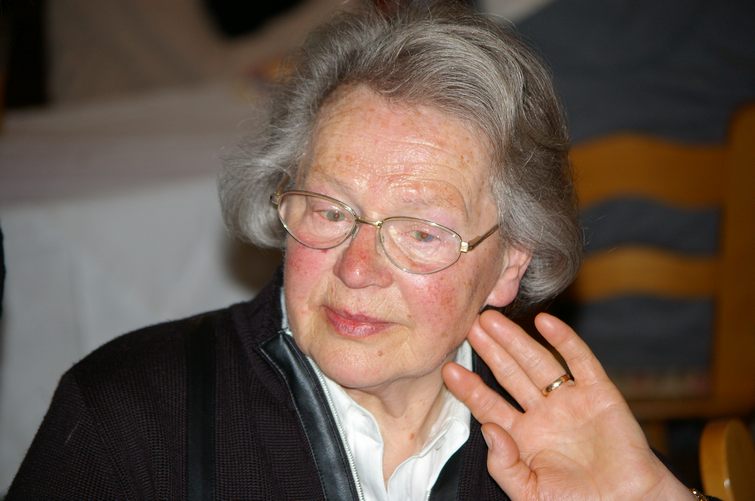Mina 80.Geburtstag 083.JPG